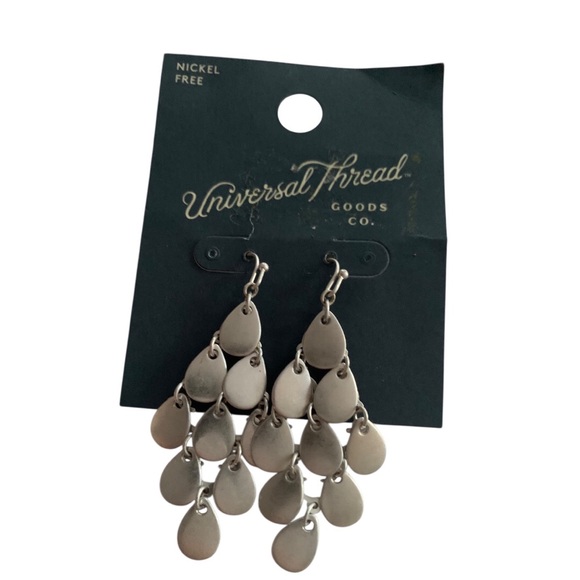 Universal Thread Silver Chandelier Earrings - Picture 2 of 6